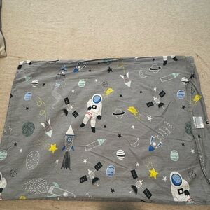 Gray Space-Themed Quilted Comforter Set